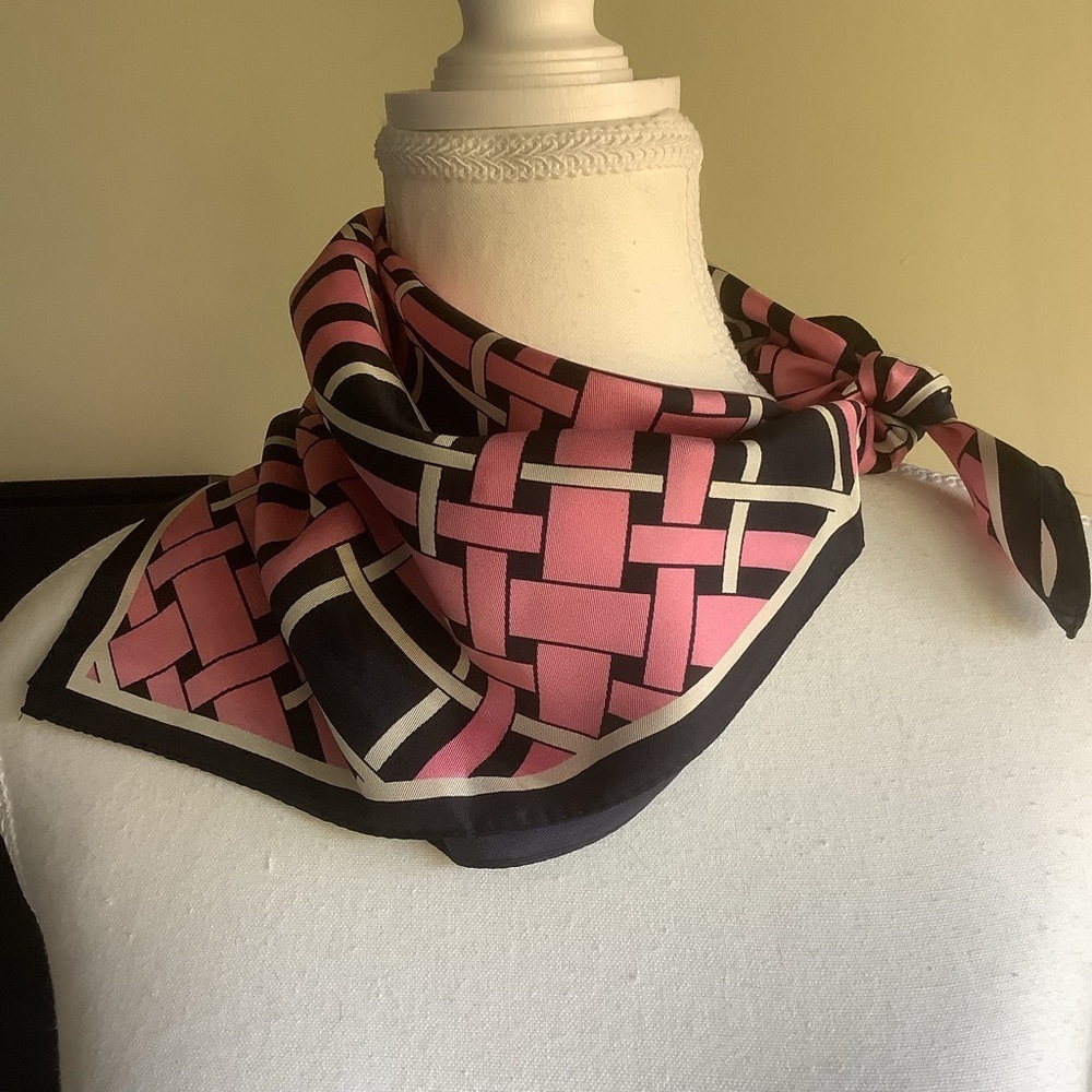 Navy/Pink/Ivory 21” Square Scarf